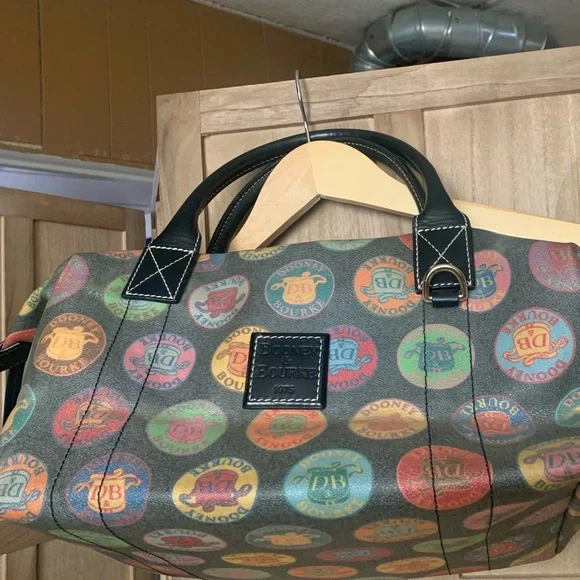 Dooney & Bourke Medallion Print Large Satchel. - Picture 2 of 9